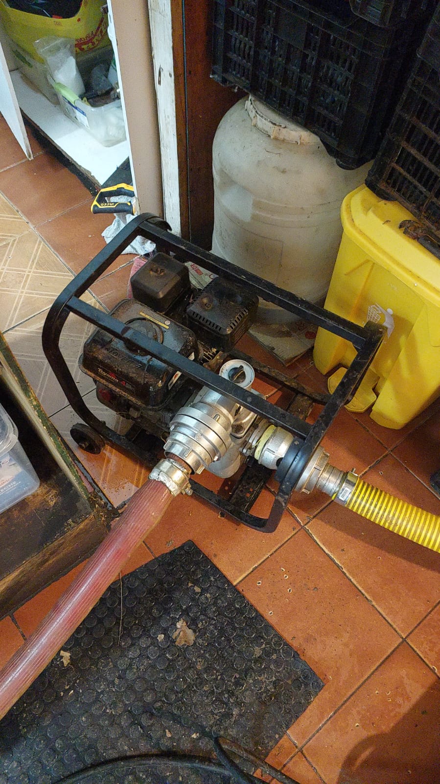 Destape de camaras de inspeccion y alcantarillado | Hidrourgencias ...